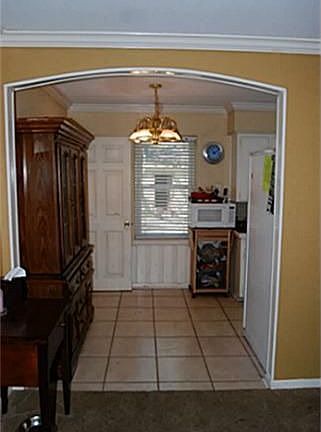 3rd image of 1109 Noble Ave