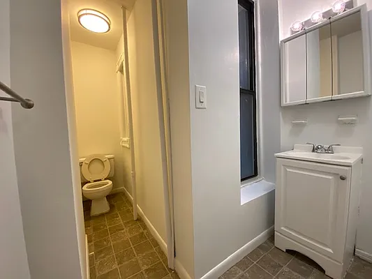 Rented by Village Living Realty | media 8