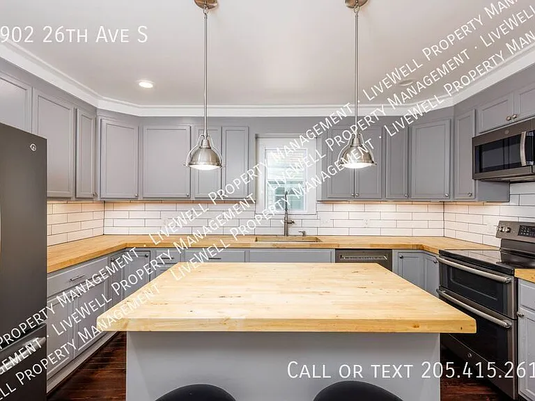 1902 26th Ave S — Photo 6
