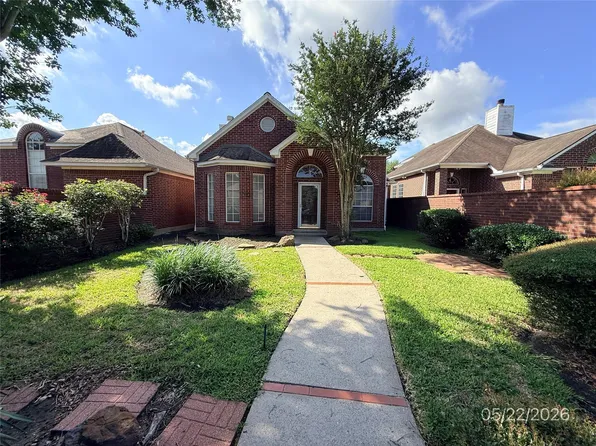 4627 Cashel Spring Dr, Houston, TX 77069