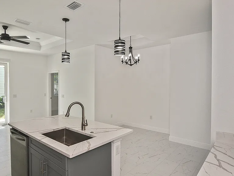 3034 Price Ave — Photo 37