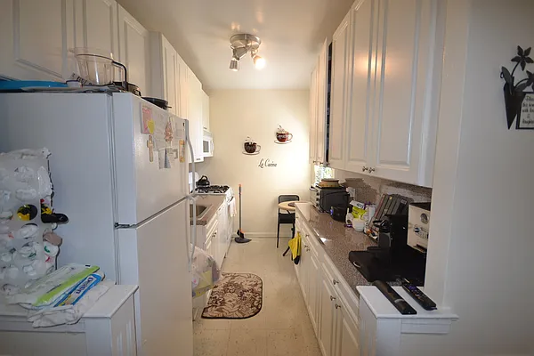 Rented by Silverstein Collection LLC  | media 36