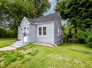 1663 Pipestone Rd, Benton Harbor, MI 49022