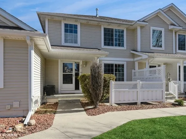 4216 155th St, Urbandale, IA 50323