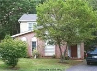 309 Newman Ct, Sterling, VA 20164