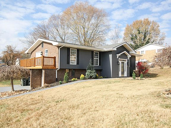 2nd image of 817 Drinnon Dr