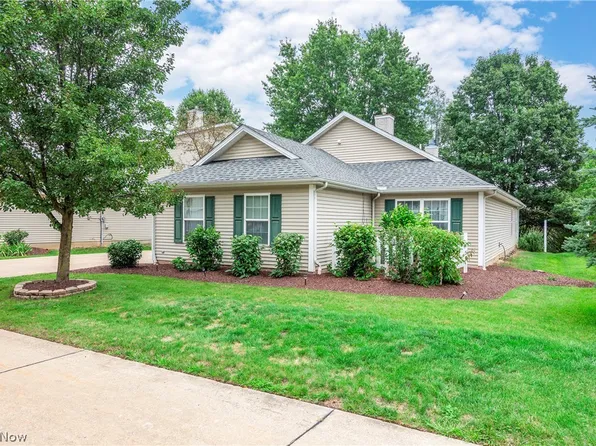 7556 Sanctuary Cir, Brecksville, OH 44141