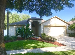 3327 Manor Cove Cir, Riverview, FL 33578