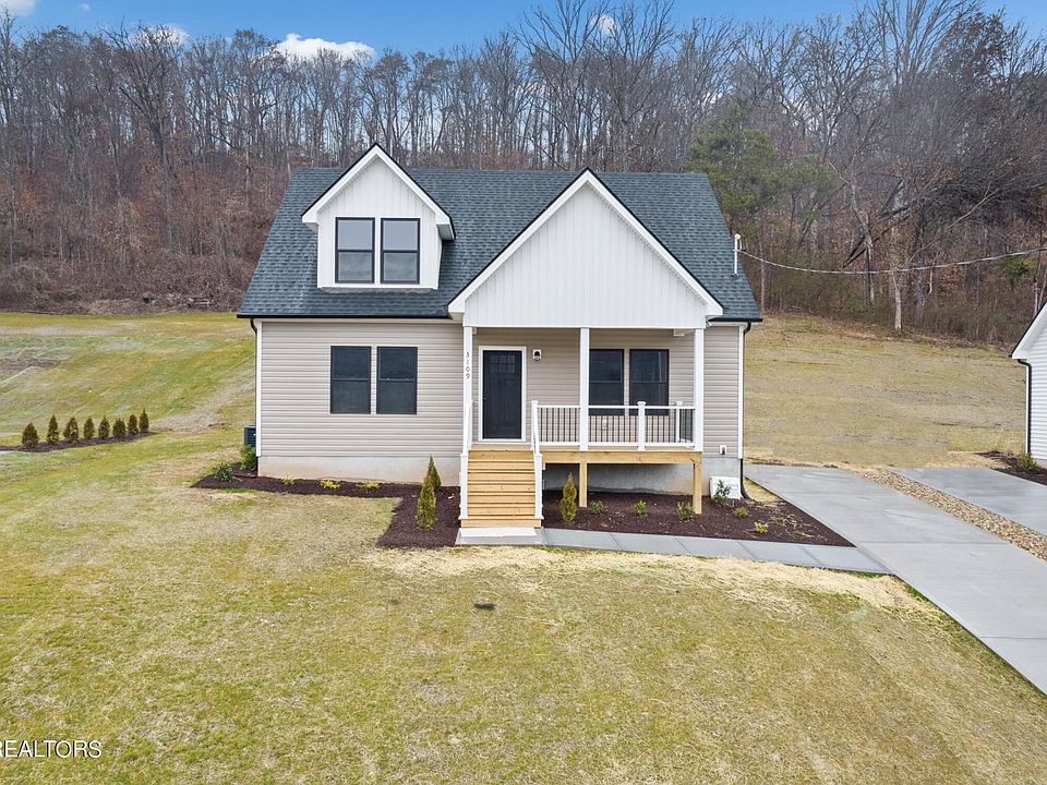 1st image of 3109 Greenway Dr