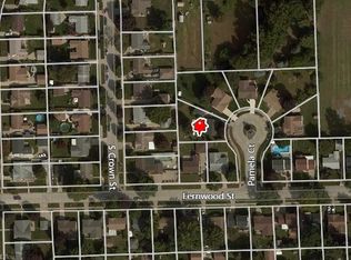 36082 Pamela Ct, Westland, MI 48186