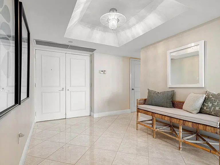 5080 N Ocean Dr #6C — Photo 3