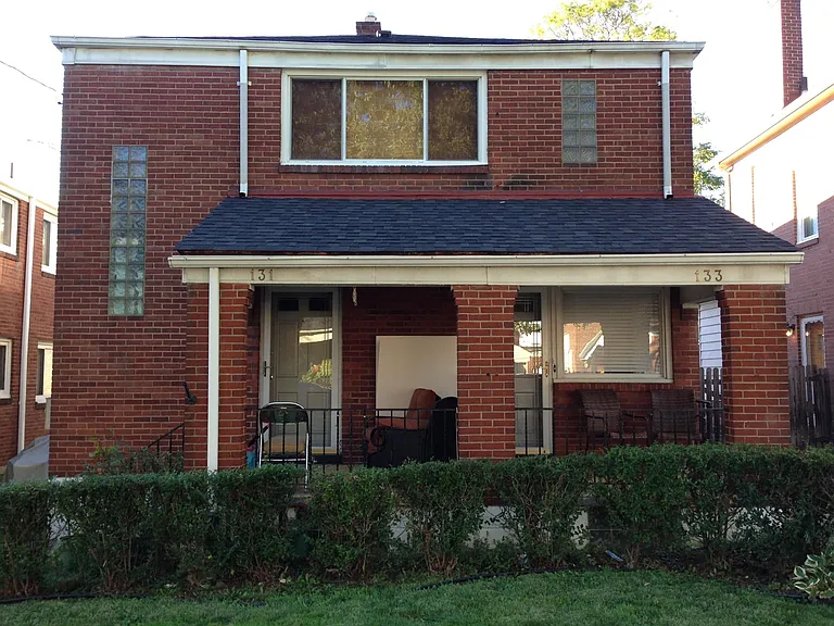 133 Stanton Ct W — Photo 1