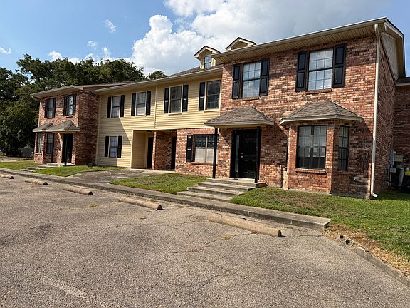 2nd image of 55 Colonial Dr #3