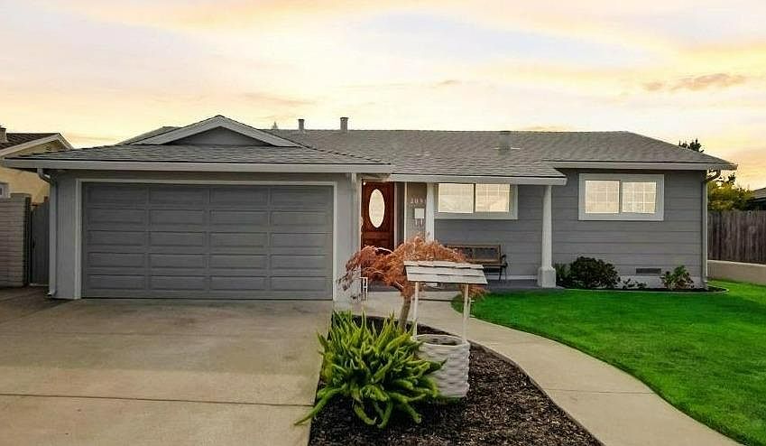 1st image of 2090 Blackwood Dr