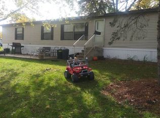 300 Marquette Ct, Rochester Hills, MI 48307