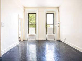 33 Brevoort Pl #2L, Brooklyn, NY 11216