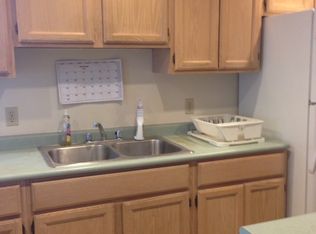 92 West Union Street, Athens, OH 45701
