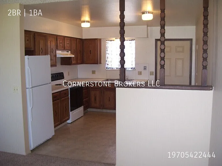 256 Applewood Ct — Photo 1