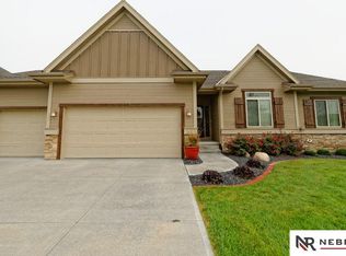 19708 Jefferson St, Omaha, NE 68135