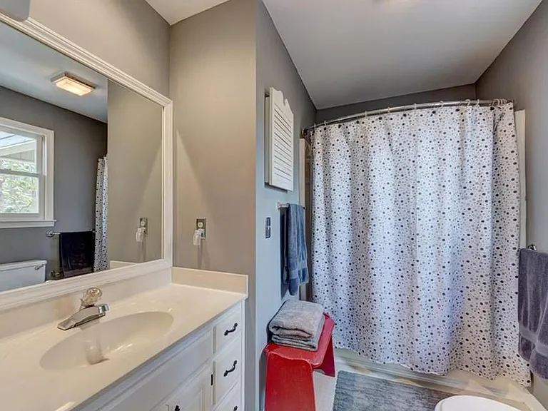 Master bathroom