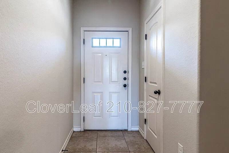 3 bed, 2.5 bath, 1191 sqft, $1,350 — Photo 3