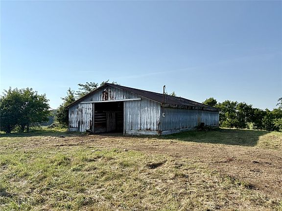 4th image of 1 Middle Urbana Rd Tract 5