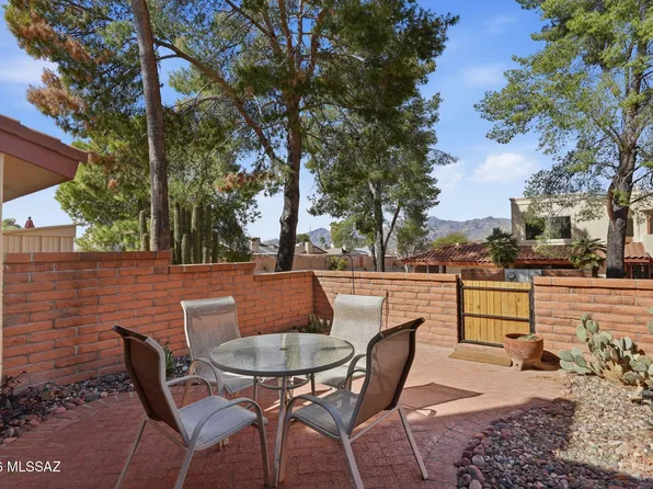 10117 E Arizmo St, Tucson, AZ 85748