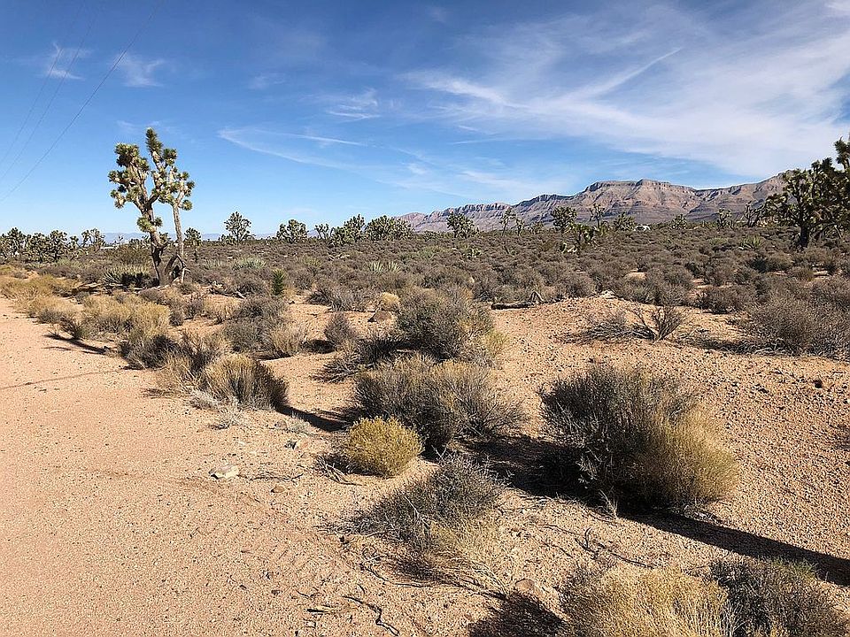 2nd image of 26852 N Saguaro Rd