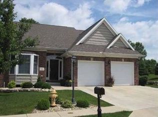 7635 N Walnutbend Dr #33, Peoria, IL 61614