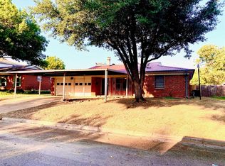 2612 Willow Park St, Fort Worth, TX 76118