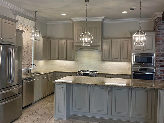 5th image of 36138 Bluff Meadows Dr