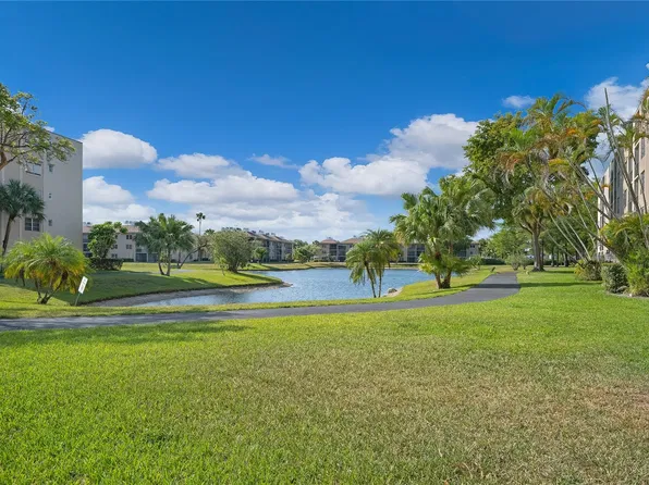 7860 NW 50th St 108, Lauderhill, FL 33351