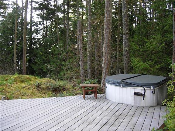 Hot Tub on Party Deck
