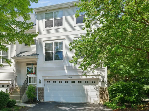 280 Hickory Ln, South Elgin, IL 60177