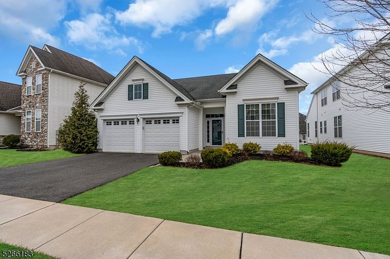 12 Ditmar Blvd, Whitehouse Station, NJ 08889 Zillow