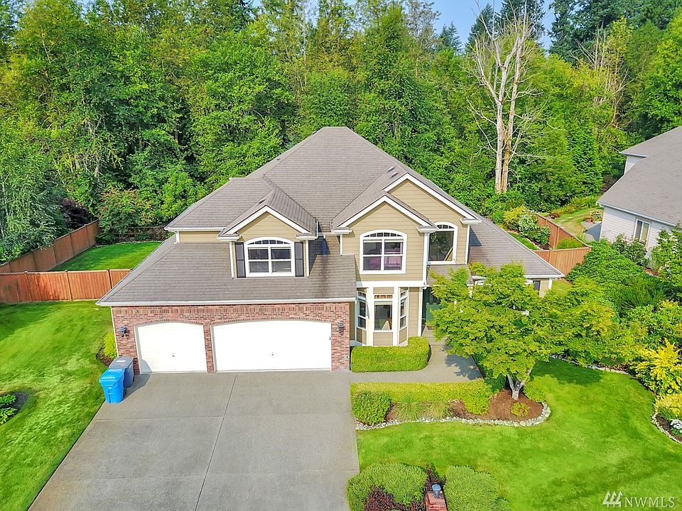 1st image of 8208 204th Avenue Ct E