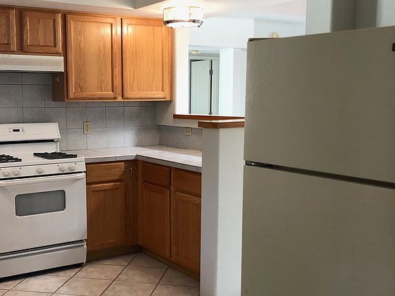 Another view of kitchen