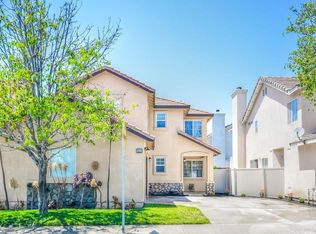 930 Foxtail Dr, Corona, CA 92878