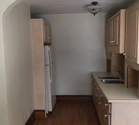2nd image of 204 Park Ave #1-A