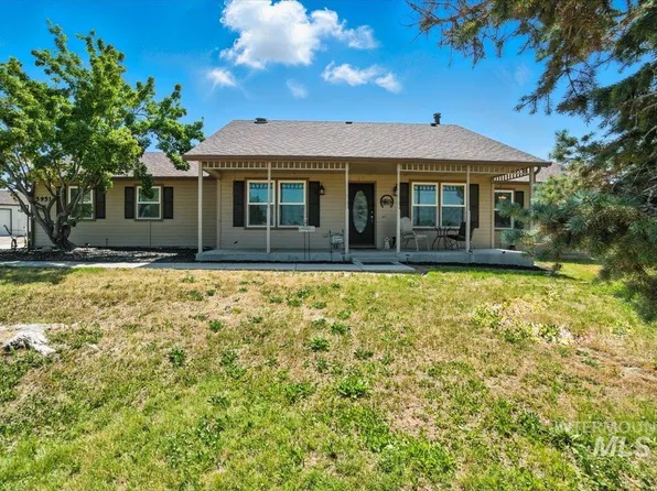 5951 Verde Dr, Nampa, ID 83686