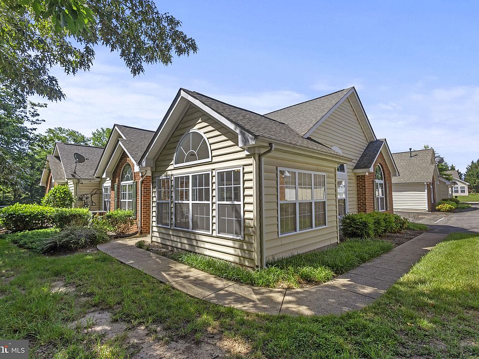 1st image of 6217 Autumn Leaf Dr