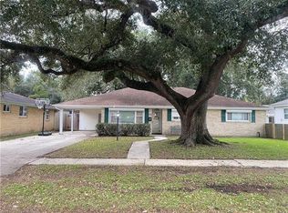 536 Olive Ave, Harvey, LA 70058