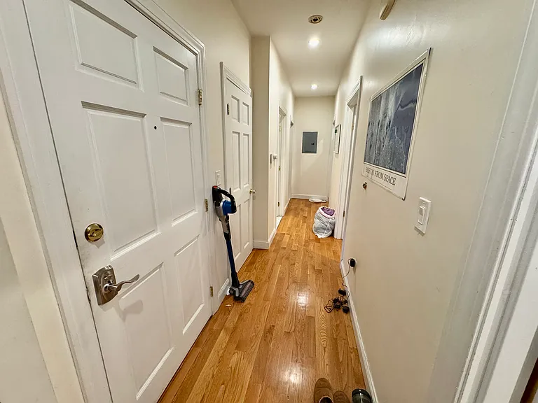 282 River St #1 — Photo 5
