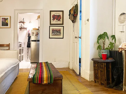 Rented by Realty Collective | media 8