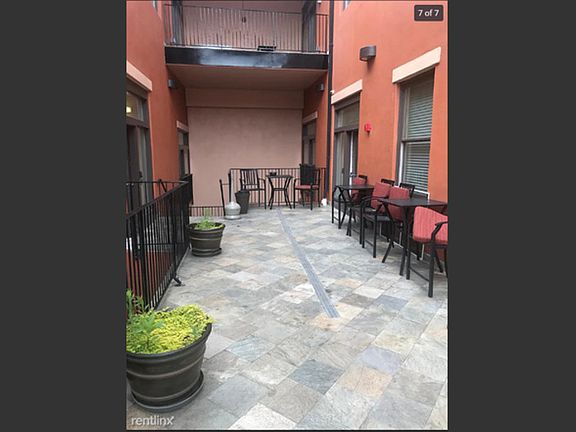 3rd image of 613 N Lombardy St