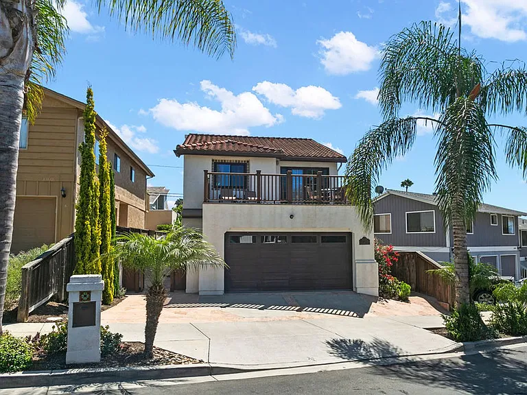 33882 Diana Dr — Photo 2