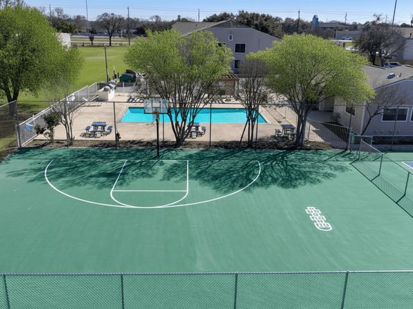 1805 N Interstate Highway 35 #21H