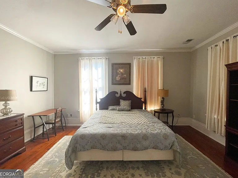 305 Orange St — Photo 21