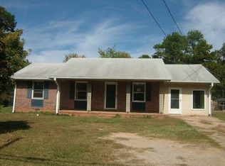 316 E Broad St, Winder, GA 30680