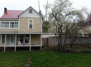 444 Riverside Dr, Klamath Falls, OR 97601